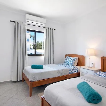 Panorama Apartment *